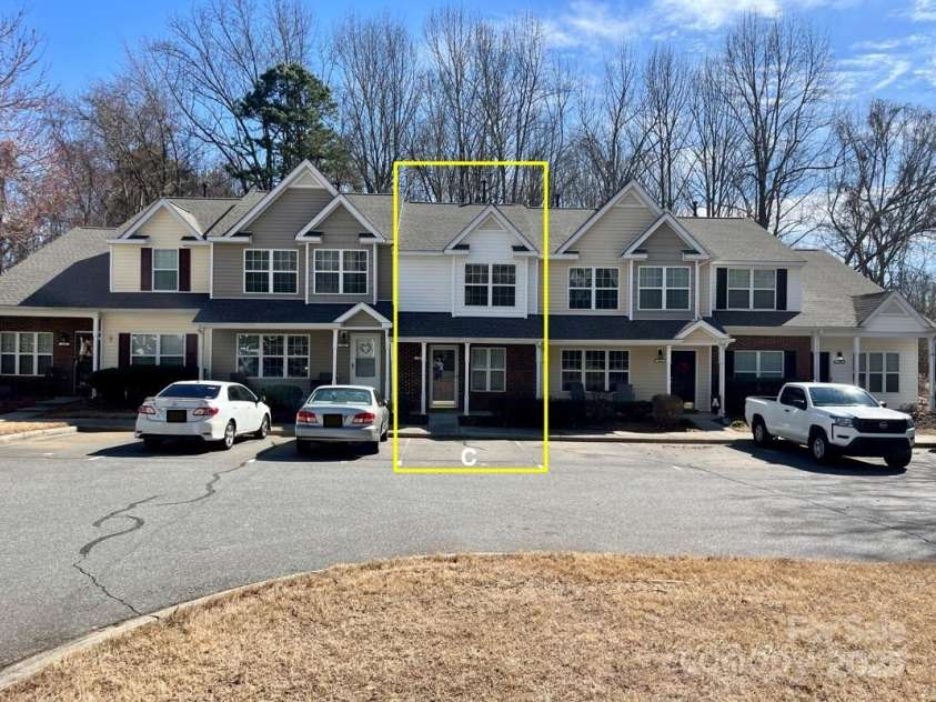 140 Marakery Road, Mooresville, NC 28115.  MLS# CAR4225700, YatesRealty ID 14234. Exterior Front