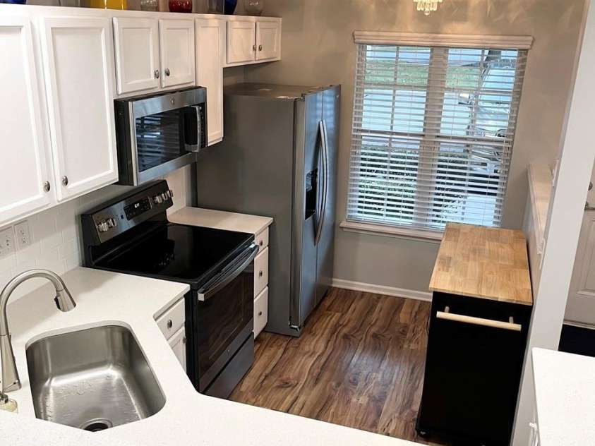 140 Marakery Road, Mooresville, NC 28115.  MLS# CAR4225700, YatesRealty ID 14234. Kitchen