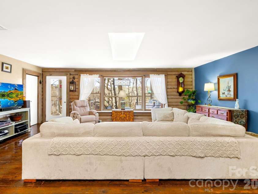 294 Carroll Cove, Clover, SC 29710.  MLS# CAR4337194, YatesRealty ID 14235. 