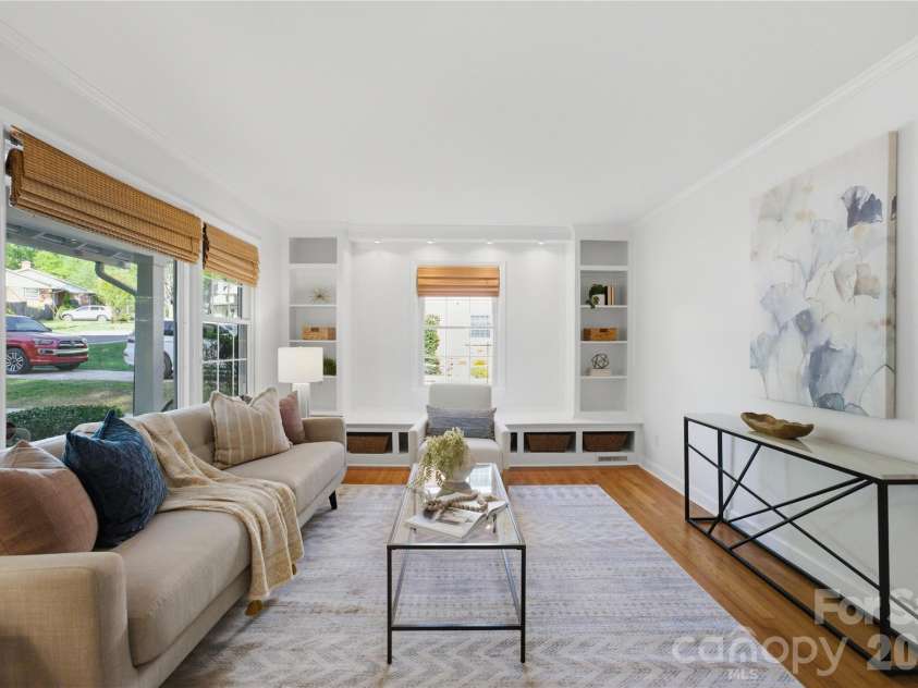 620 Shawnee Drive, Charlotte, NC 28209.  MLS# CAR4368802, YatesRealty ID 14235. 