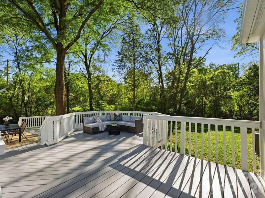 620 Shawnee Drive, Charlotte, NC 28209.  MLS# CAR4368802, YatesRealty ID 14235. 740sqft of deck!
