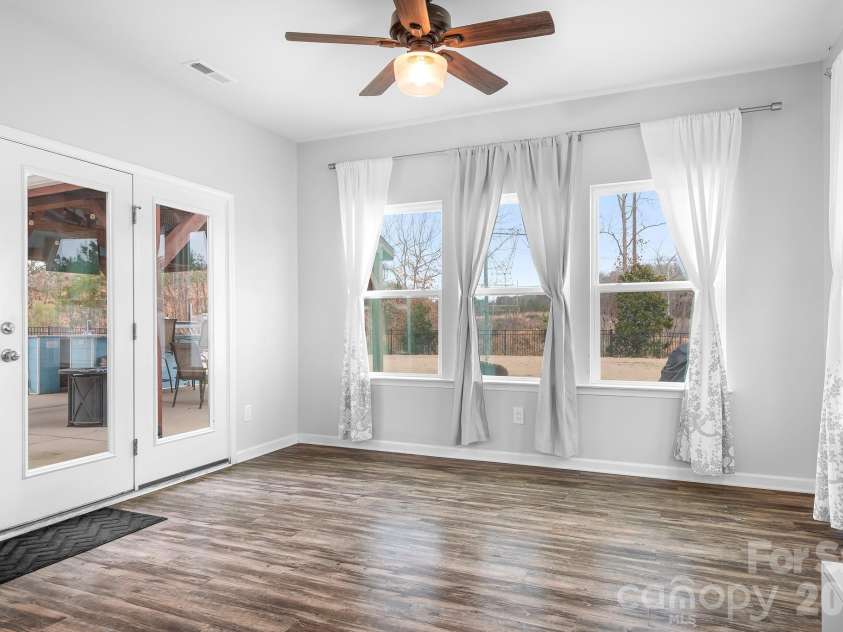 6308 Durango Way, Denver, NC 28037.  MLS# CAR4336580, YatesRealty ID 14236. Breakfast Area off Kitchen- Door to Back Patio