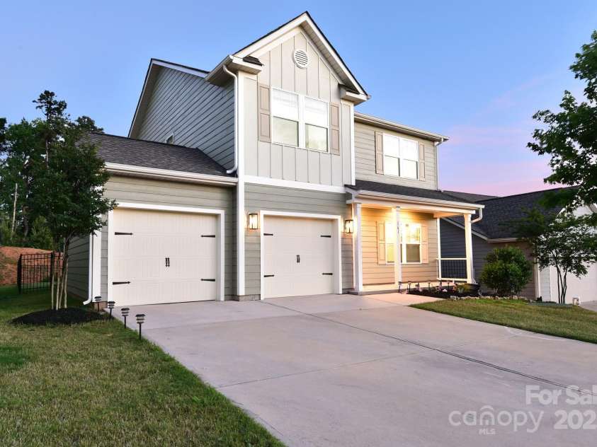 161 Old Harbor Drive, Mount Gilead, NC 27306.  MLS# CAR4257756, YatesRealty ID 14237. 