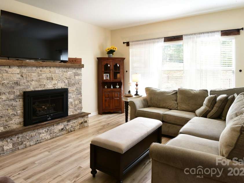 161 Old Harbor Drive, Mount Gilead, NC 27306.  MLS# CAR4257756, YatesRealty ID 14237. 