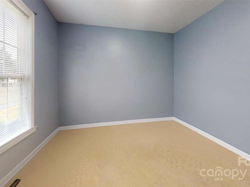 3124 Banks Street, Lincolnton, NC 28092.  MLS# CAR4318928, YatesRealty ID 14239. 