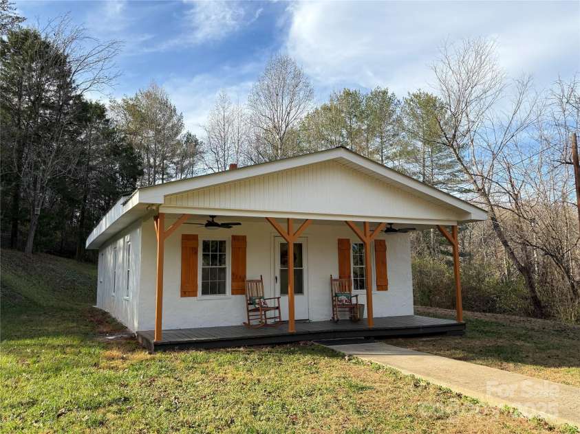 312 Causby Road, Morganton, NC 28655.  MLS# CAR4325154, YatesRealty ID 1424. 