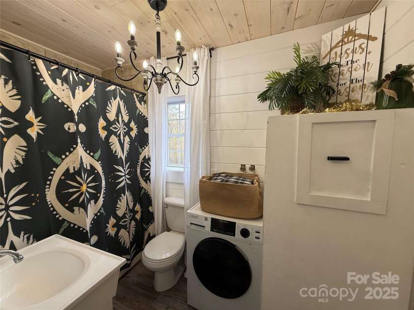 312 Causby Road, Morganton, NC 28655.  MLS# CAR4325154, YatesRealty ID 1424. 