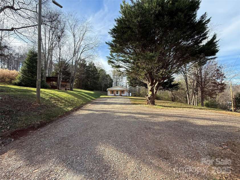 312 Causby Road, Morganton, NC 28655.  MLS# CAR4325154, YatesRealty ID 1424. 
