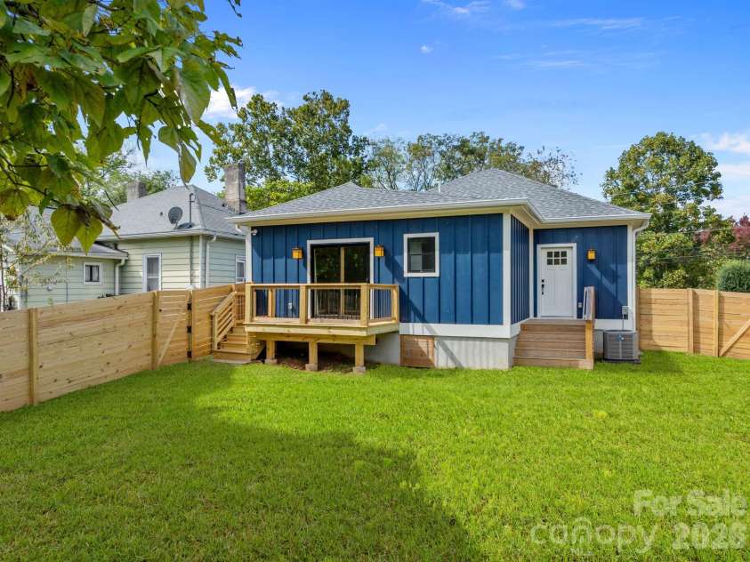 102 Clingman Avenue, Asheville, NC 28801.  MLS# CAR4356055, YatesRealty ID 14242. Backyard Oasis!