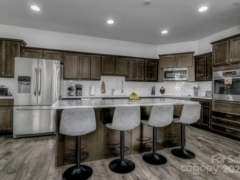 21 Willie Lane, Weaverville, NC 28787.  MLS# CAR4240608, YatesRealty ID 14242. 