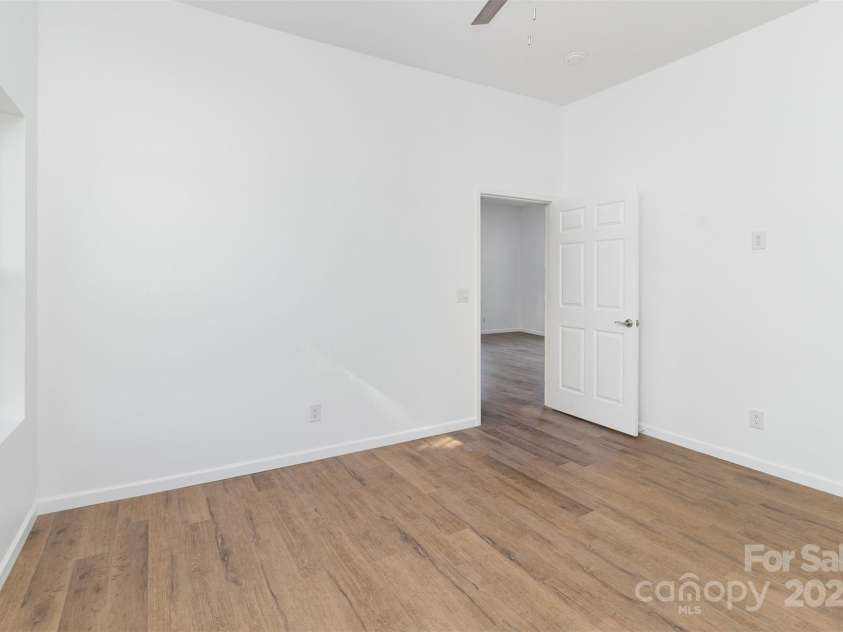 555 Pryor Street, Chester, SC 29706.  MLS# CAR4250838, YatesRealty ID 14243. 