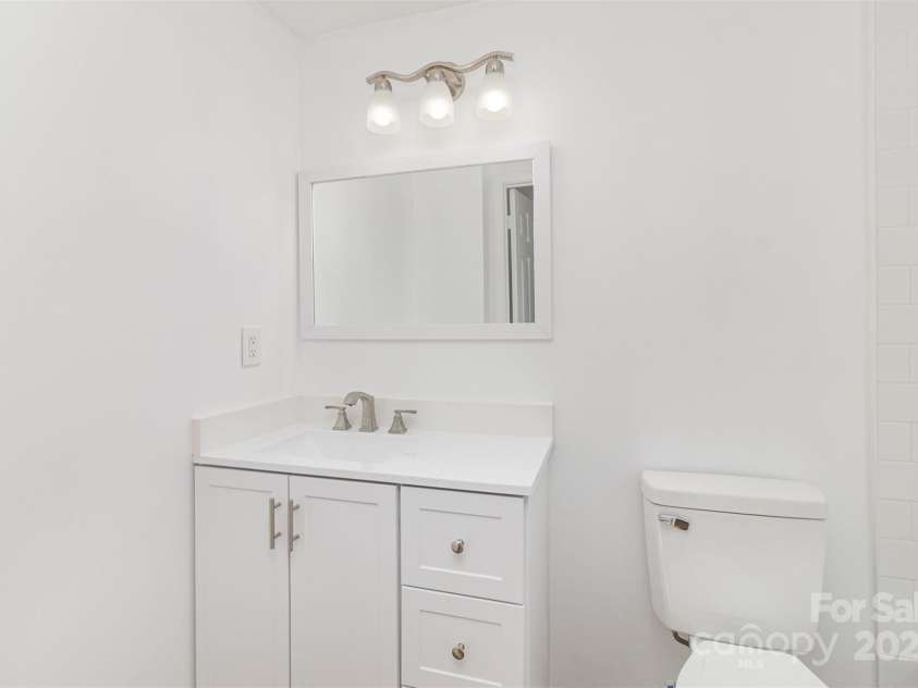 555 Pryor Street, Chester, SC 29706.  MLS# CAR4250838, YatesRealty ID 14243. 