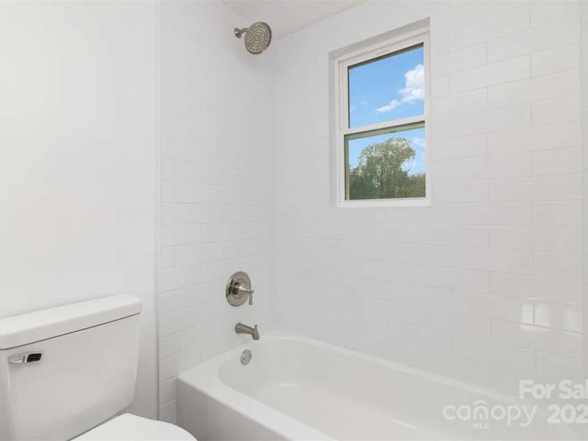 555 Pryor Street, Chester, SC 29706.  MLS# CAR4250838, YatesRealty ID 14243. 