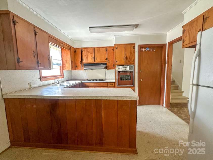 1910 Midwood Drive, Albemarle, NC 28001.  MLS# CAR4317761, YatesRealty ID 14244. 