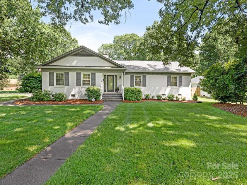 3615 Champaign Street, Charlotte, NC 28210.  MLS# CAR4251822, YatesRealty ID 14244. 
