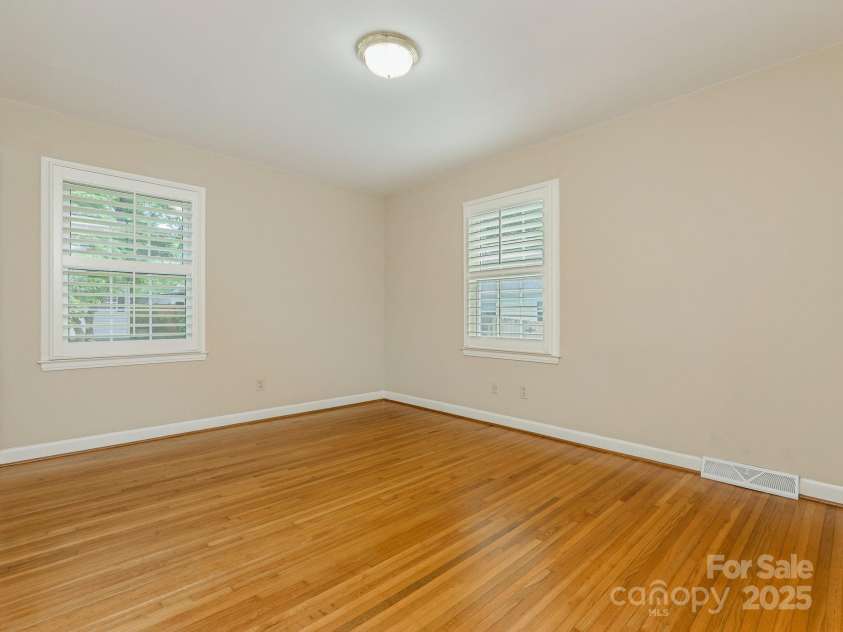 3615 Champaign Street, Charlotte, NC 28210.  MLS# CAR4251822, YatesRealty ID 14244. Bedroom 3