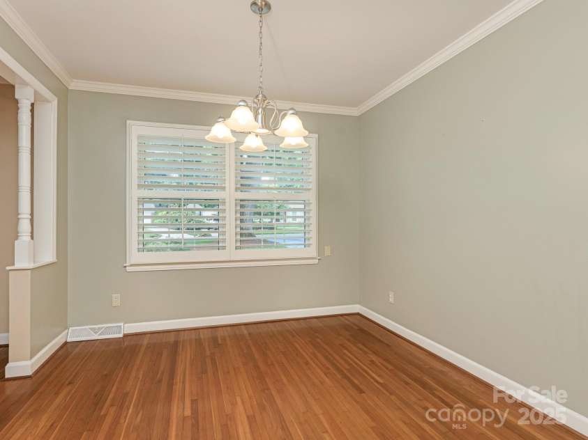 3615 Champaign Street, Charlotte, NC 28210.  MLS# CAR4251822, YatesRealty ID 14244. Dining Room