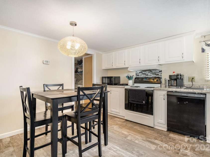 140 Misty Lane, Rockwell, NC 28138.  MLS# CAR4277931, YatesRealty ID 14245. 