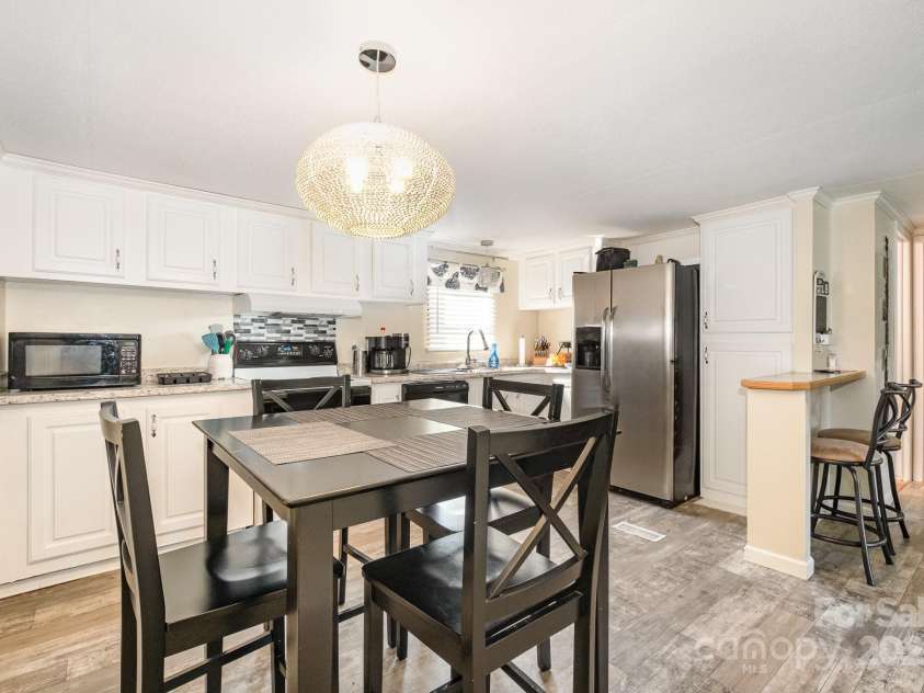 140 Misty Lane, Rockwell, NC 28138.  MLS# CAR4277931, YatesRealty ID 14245. 