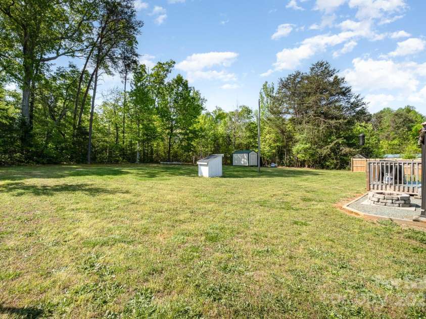 140 Misty Lane, Rockwell, NC 28138.  MLS# CAR4277931, YatesRealty ID 14245. 