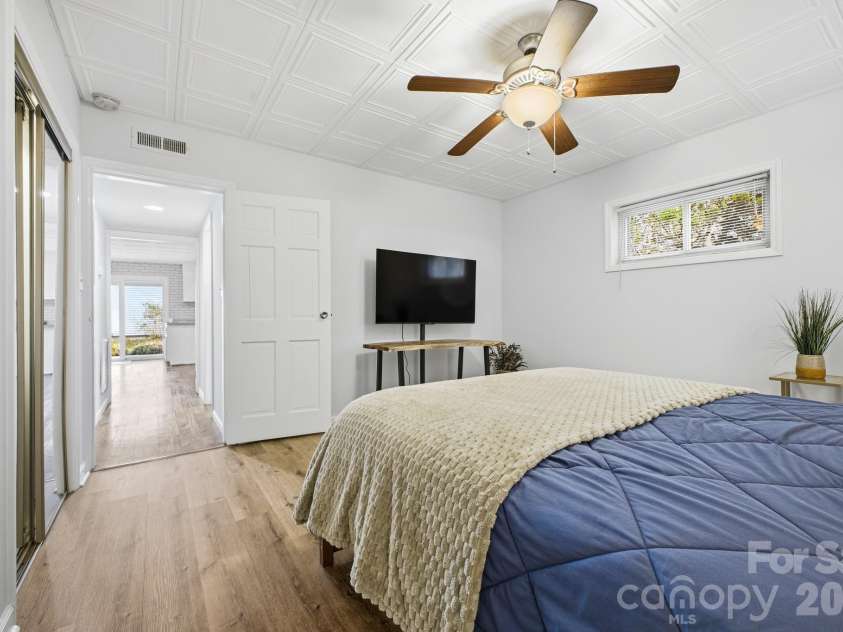 65 Westend Circle, Waynesville, NC 28785.  MLS# CAR4360838, YatesRealty ID 14245. 