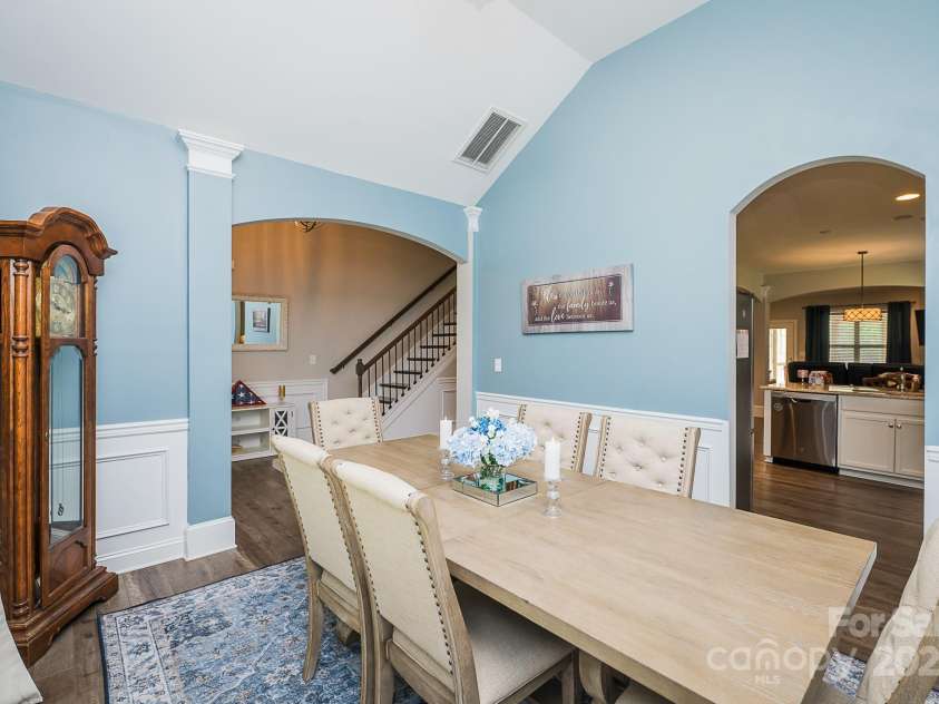 9026 Raven Top Drive, Mint Hill, NC 28227.  MLS# CAR4256284, YatesRealty ID 14246. 