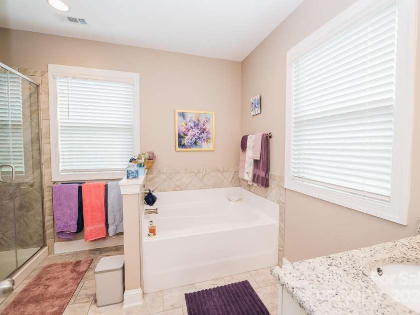 9026 Raven Top Drive, Mint Hill, NC 28227.  MLS# CAR4256284, YatesRealty ID 14246. 