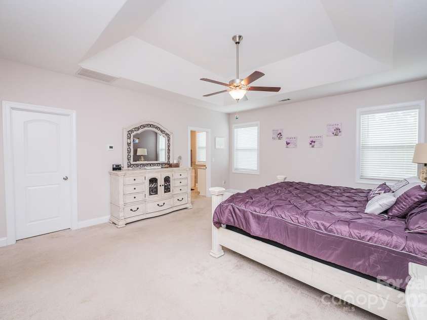 9026 Raven Top Drive, Mint Hill, NC 28227.  MLS# CAR4256284, YatesRealty ID 14246. 