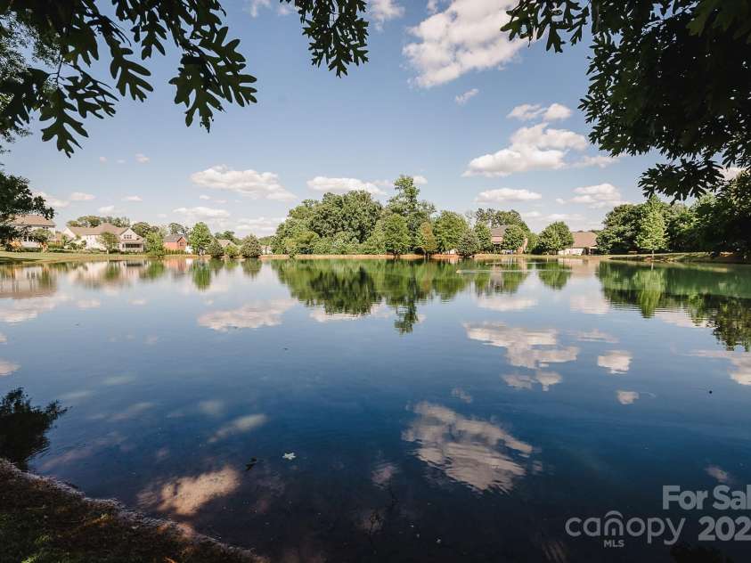 9026 Raven Top Drive, Mint Hill, NC 28227.  MLS# CAR4256284, YatesRealty ID 14246. 