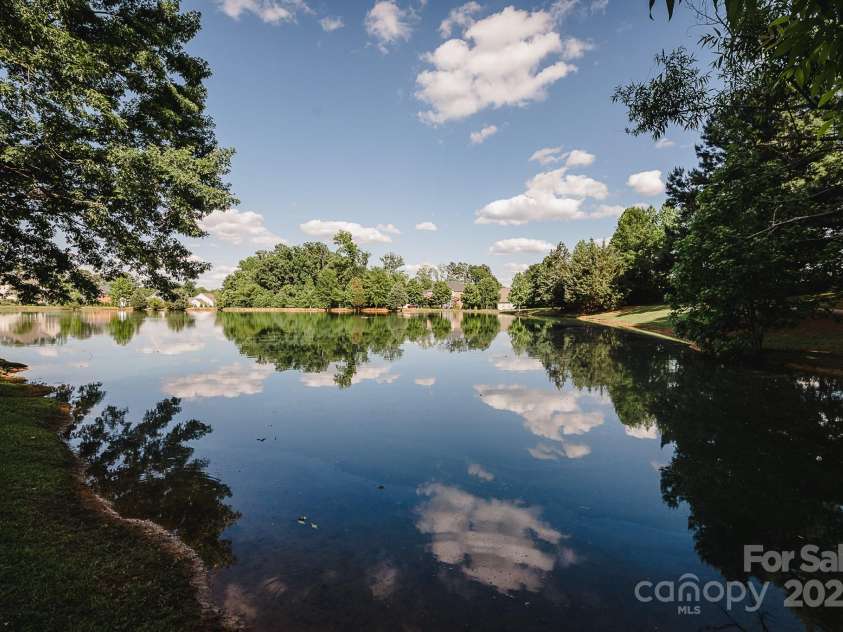 9026 Raven Top Drive, Mint Hill, NC 28227.  MLS# CAR4256284, YatesRealty ID 14246. 