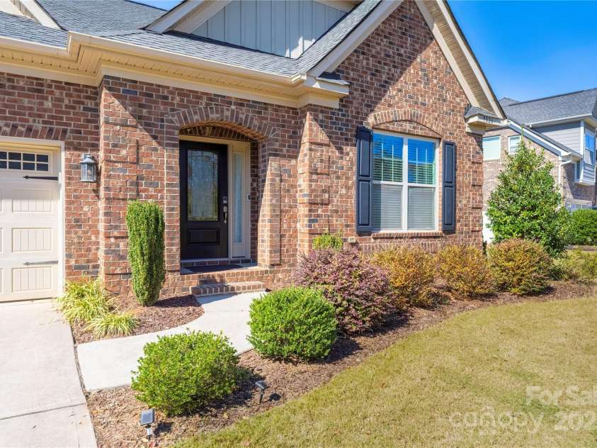 9026 Raven Top Drive, Mint Hill, NC 28227.  MLS# CAR4316455, YatesRealty ID 14246. 