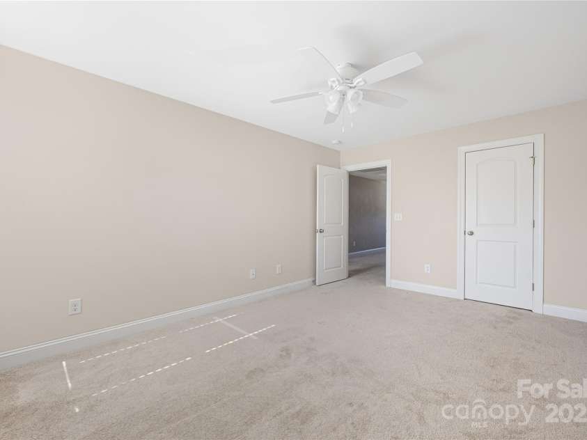 9026 Raven Top Drive, Mint Hill, NC 28227.  MLS# CAR4316455, YatesRealty ID 14246. Bedroom #4 upstairs.  Full bath for both bedrooms.