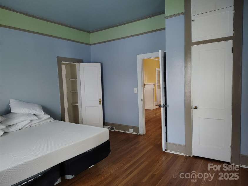 516 7th Street, Kannapolis, NC 28081.  MLS# CAR4231118, YatesRealty ID 14247. 