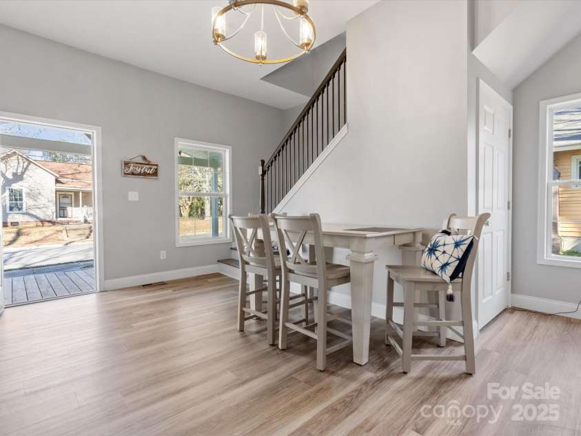 105 York Street, Lancaster, SC 29720.  MLS# CAR4289340, YatesRealty ID 1425. 