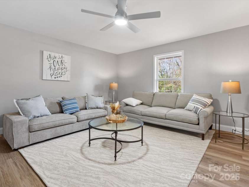105 York Street, Lancaster, SC 29720.  MLS# CAR4289340, YatesRealty ID 1425. 