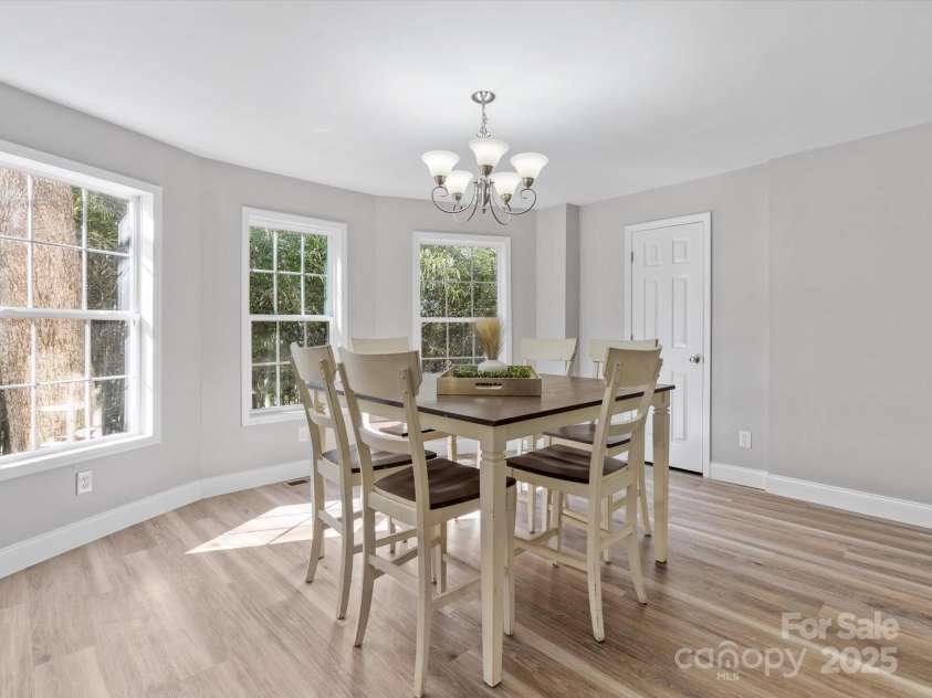 105 York Street, Lancaster, SC 29720.  MLS# CAR4289340, YatesRealty ID 1425. 