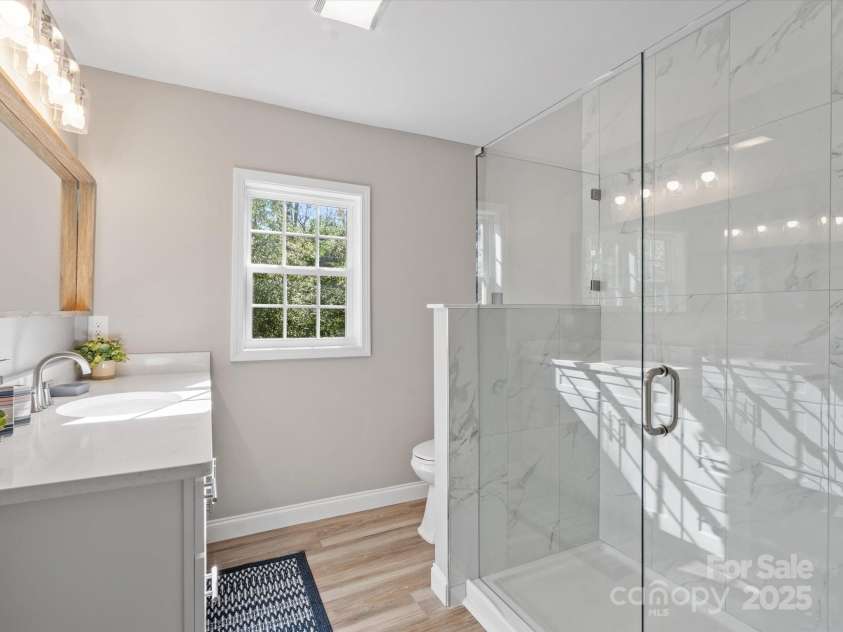 105 York Street, Lancaster, SC 29720.  MLS# CAR4289340, YatesRealty ID 1425. 