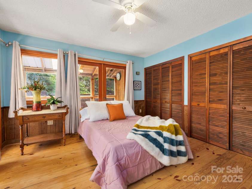 70 Fox Run, Hot Springs, NC 28743.  MLS# CAR4244597, YatesRealty ID 1425. 