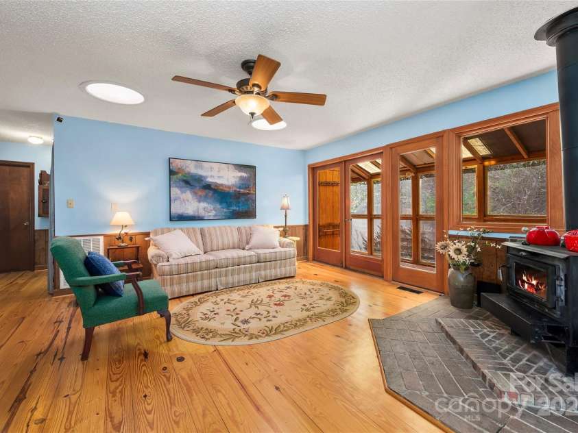 70 Fox Run, Hot Springs, NC 28743.  MLS# CAR4244597, YatesRealty ID 1425. Gorgeous hardwood floors 