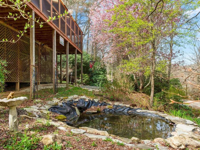 70 Fox Run, Hot Springs, NC 28743.  MLS# CAR4244597, YatesRealty ID 1425. There is even a little pond 