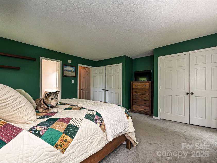 2437 Woodleigh Drive, Gastonia, NC 28056.  MLS# CAR4255182, YatesRealty ID 14250. Primary Bedroom