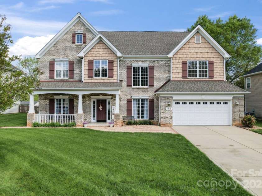 1016 Spanish Moss Road, Indian Trail, NC 28079.  MLS# CAR4259150, YatesRealty ID 14251. 