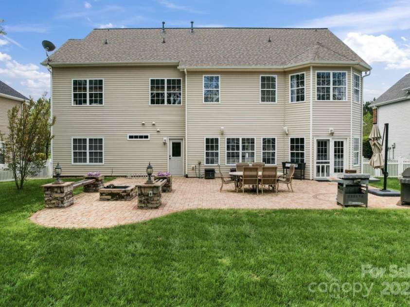 1016 Spanish Moss Road, Indian Trail, NC 28079.  MLS# CAR4259150, YatesRealty ID 14251. 