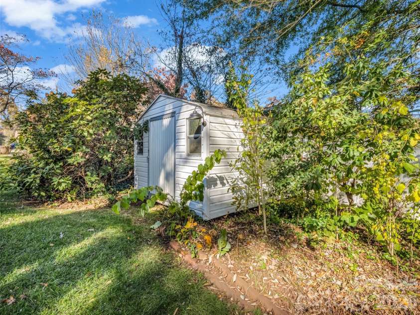 101 Bent Creek Ranch Road, Asheville, NC 28806.  MLS# CAR4318923, YatesRealty ID 14252. Second storage shed / utility building