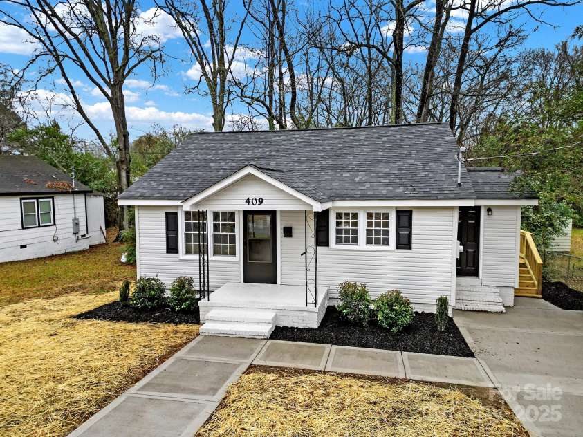 409 Jones Avenue, Rock Hill, SC 29730.  MLS# CAR4211707, YatesRealty ID 14252. 