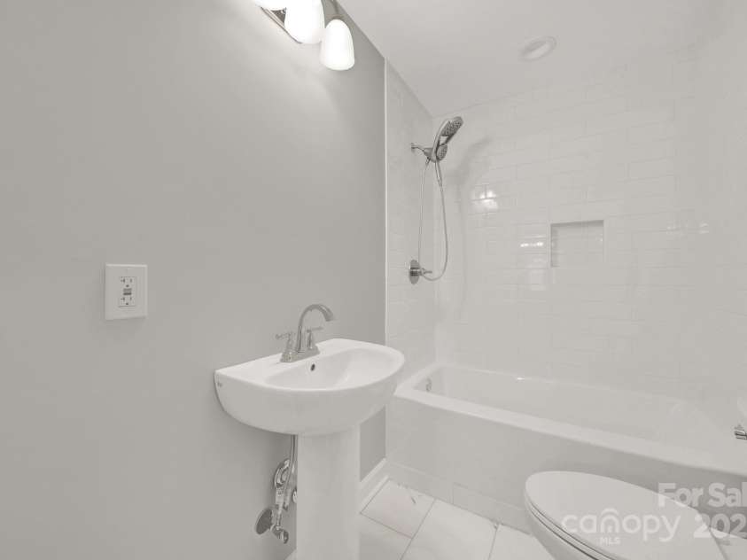 409 Jones Avenue, Rock Hill, SC 29730.  MLS# CAR4211707, YatesRealty ID 14252. 