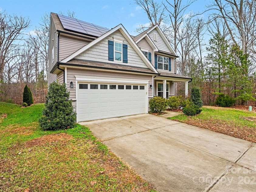 4209 Brazos Street, Charlotte, NC 28214.  MLS# CAR4333296, YatesRealty ID 14253. 