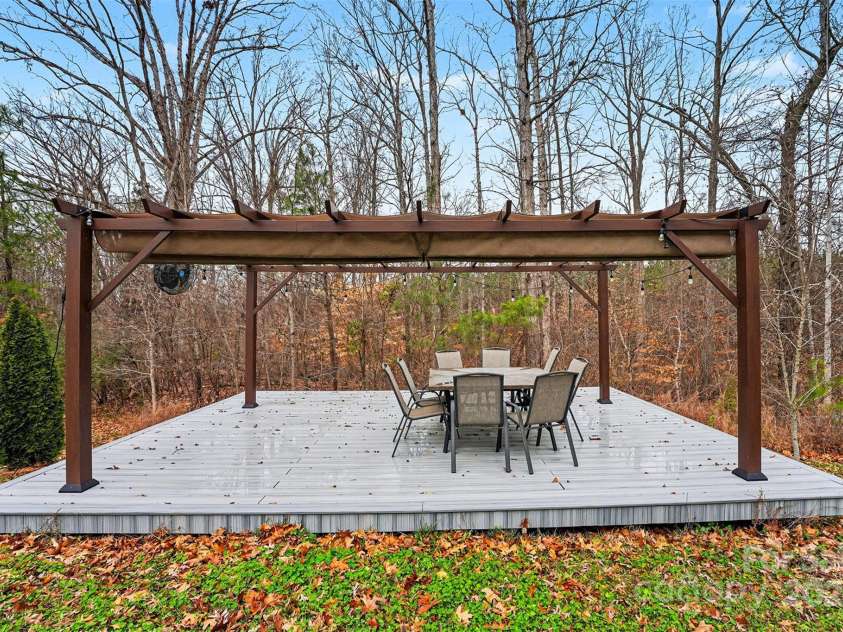 4209 Brazos Street, Charlotte, NC 28214.  MLS# CAR4333296, YatesRealty ID 14253. 