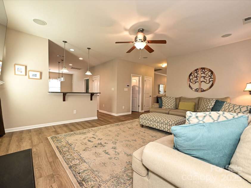 1033 Lilly Pond Drive, Fort Mill, SC 29715.  MLS# CAR4248109, YatesRealty ID 14254. 