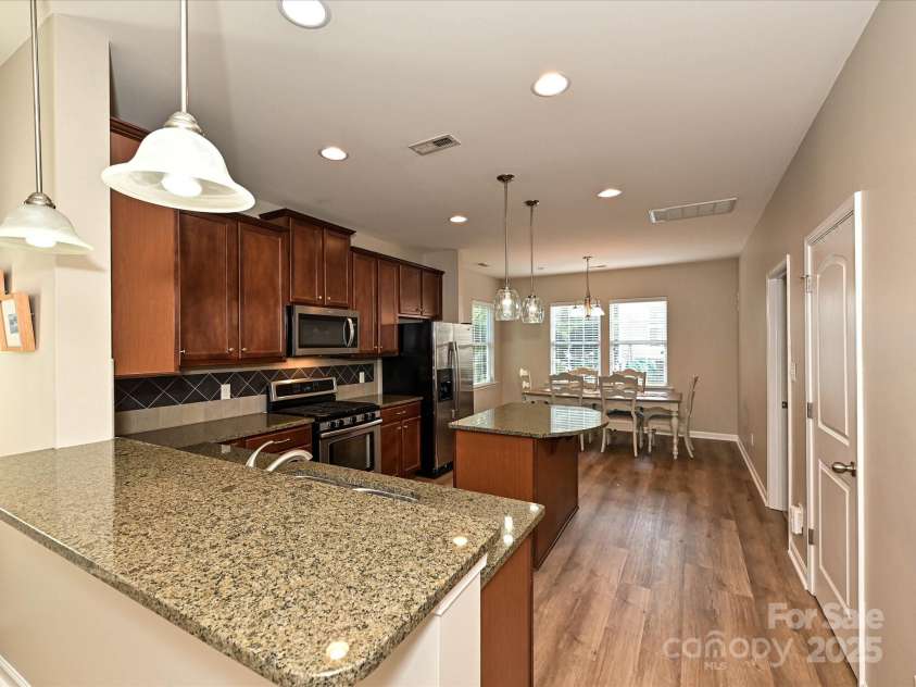 1033 Lilly Pond Drive, Fort Mill, SC 29715.  MLS# CAR4248109, YatesRealty ID 14254. 